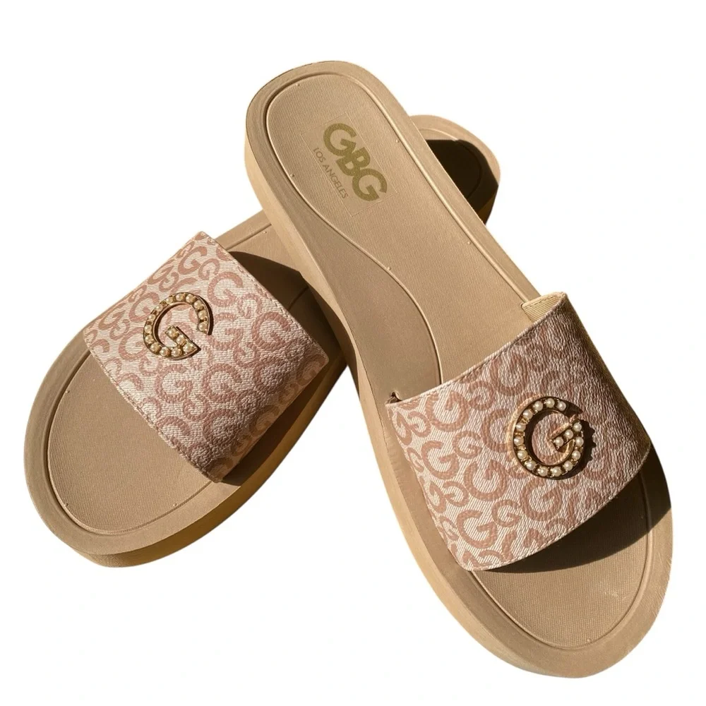 GBG Los Angeles Slip on slide sandals NEW Size 11 - Picture 4 of 9